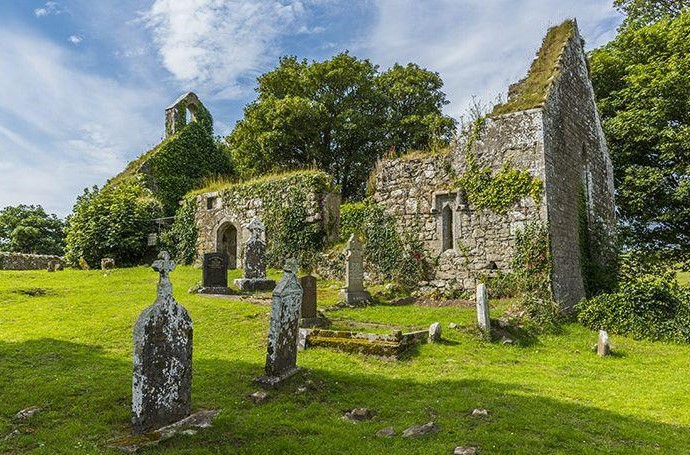 lough-gur-pic-irelands-content-pool-810x456